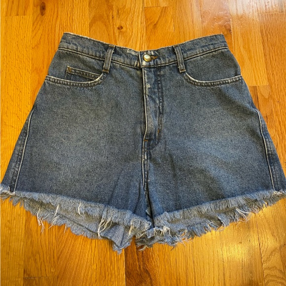 American Apparel Denim Shorts Medium Wash Raw Hem - Picture 5 of 5